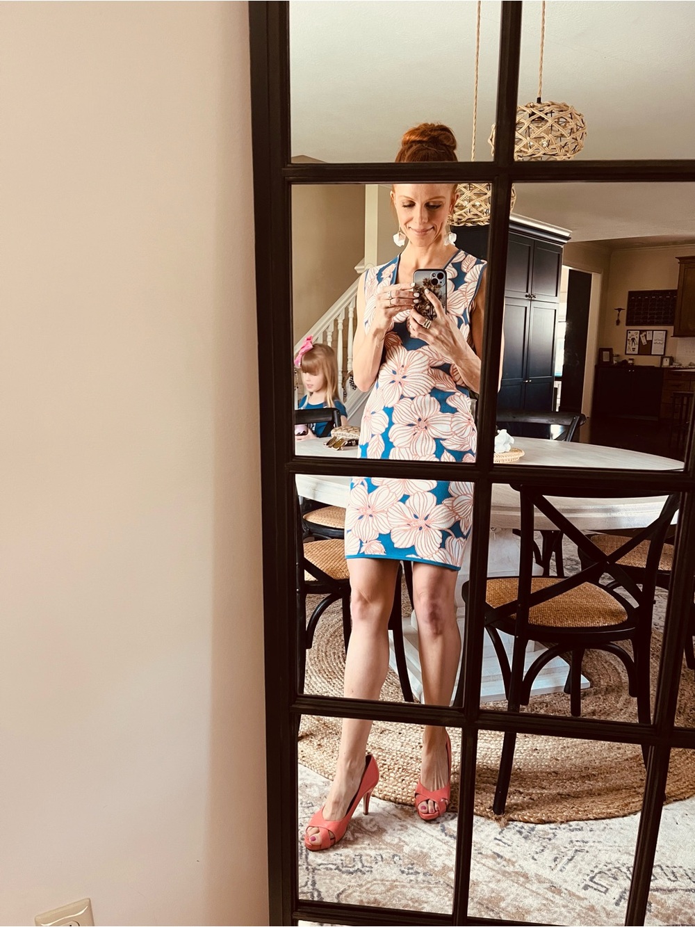 BCBGMaxazria Bodycon Blue Floral Sheath Dress